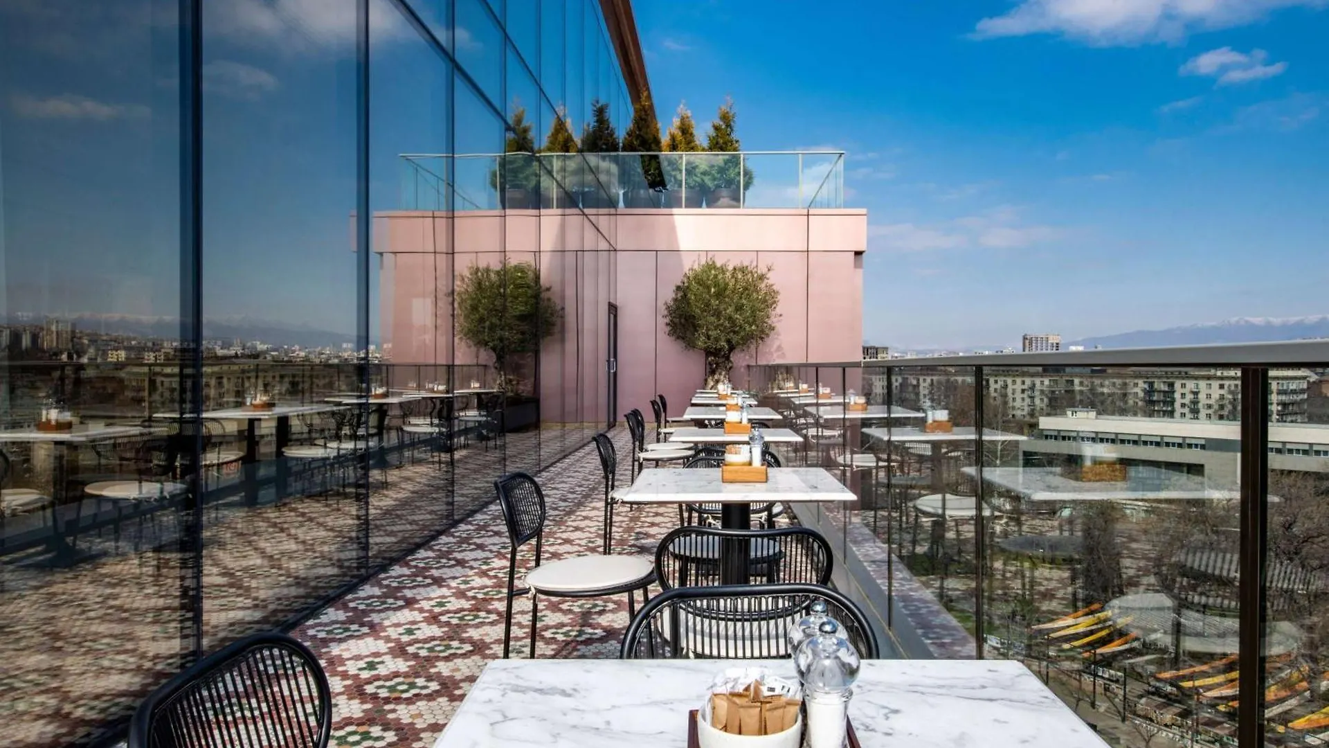Ξενοδοχείο Swissotel Τυφλίδα
