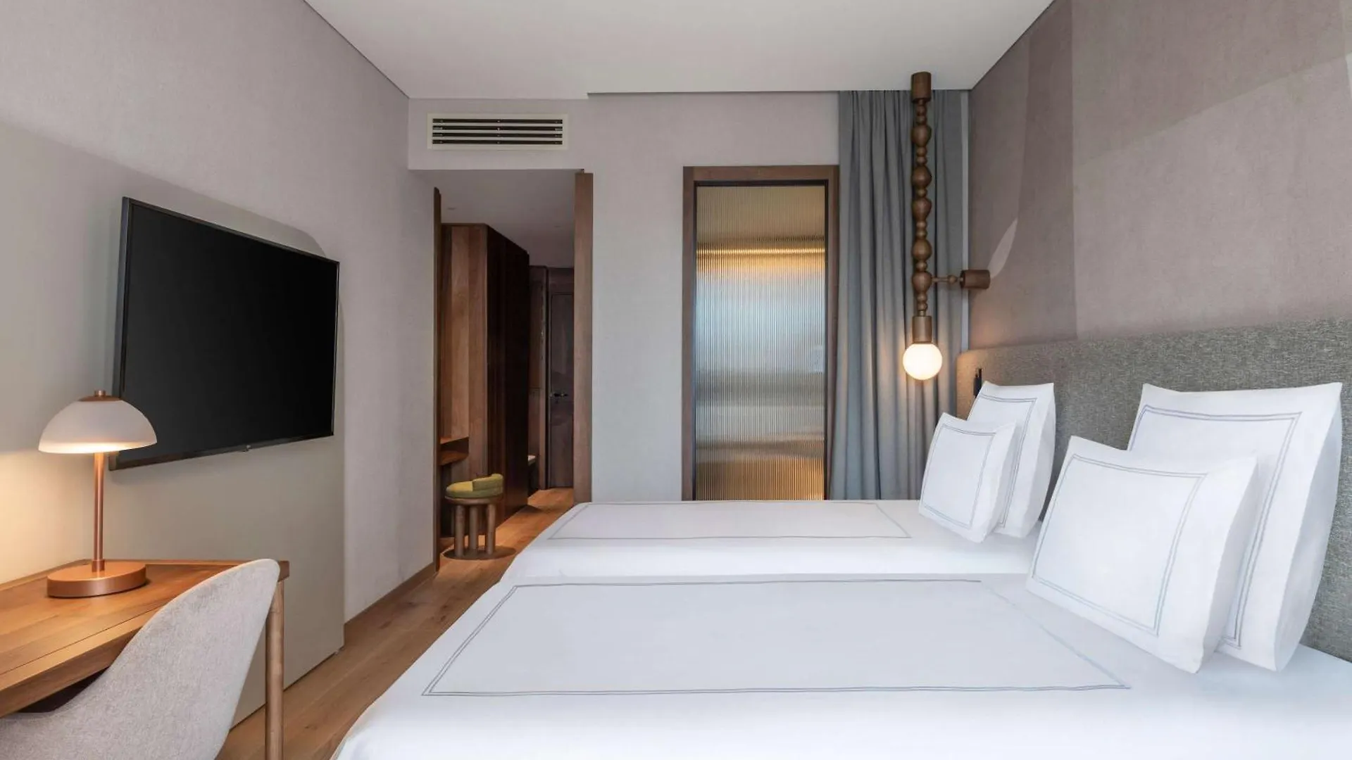 Swissotel Τυφλίδα 5*,  Γεωργία