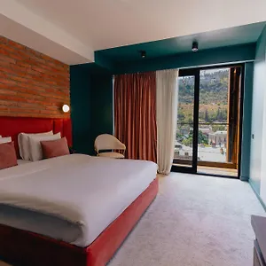 4* Hotel About Sololaki
